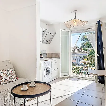 Les Roses By Interhome Apartamento